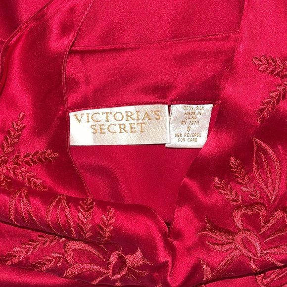 Vintage Gold Label Pure 100% Silk Red Chemise Slip Embroidered - Picture 7 of 7